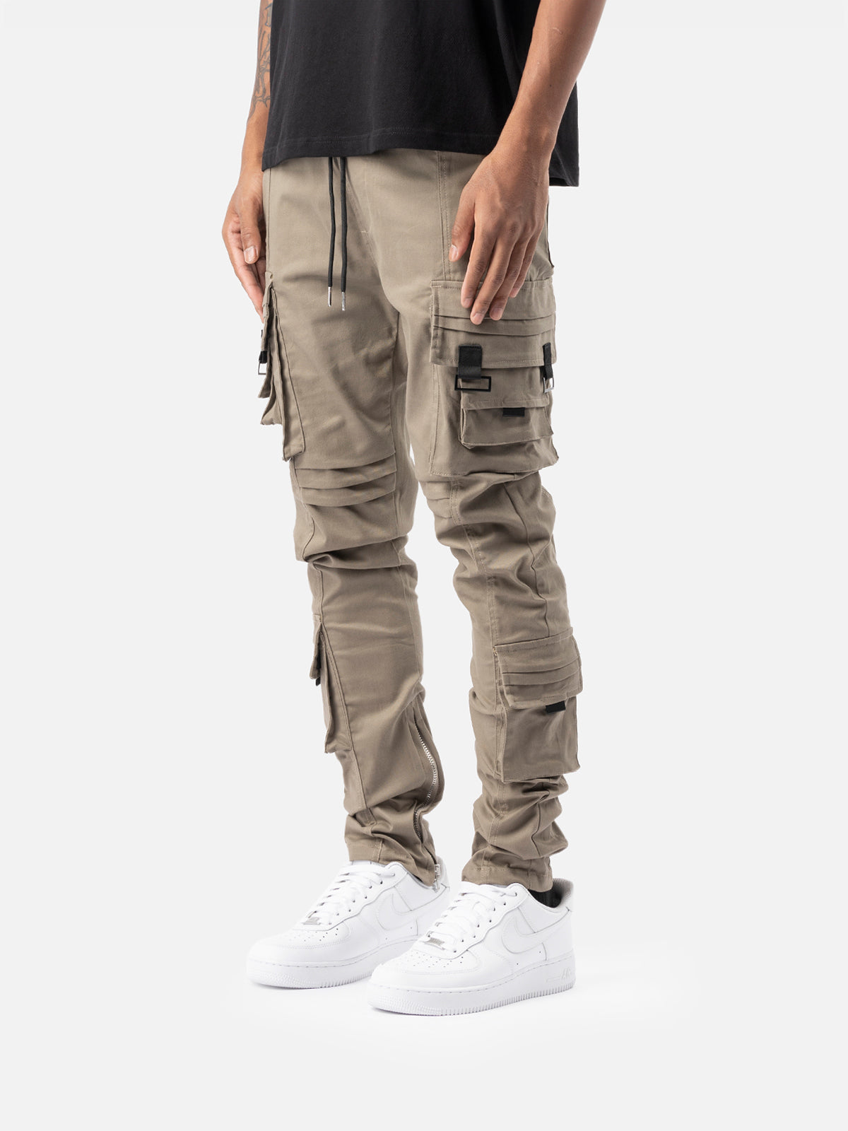 How To Style Cargo Pants. Nike.com